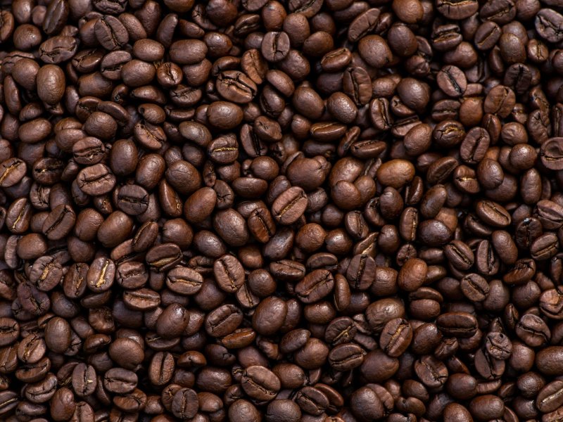 How Coffee Beans React to Roasting Heat